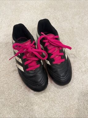 Kid’s Adidas Soccer Shoes size 12